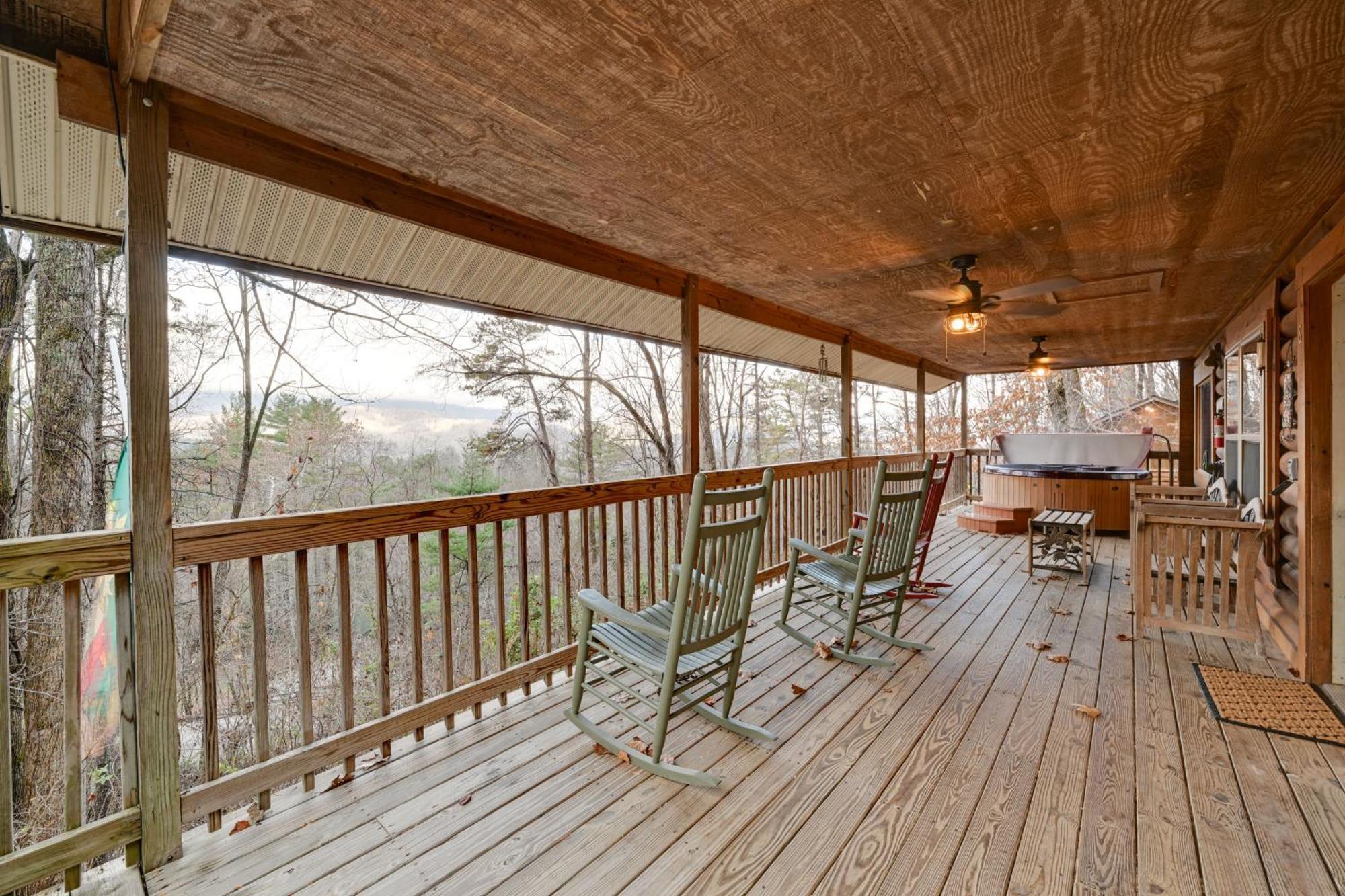 Cozy Deer Glen Cabin With Private Hot Tub And Porch! Bryson City Exteriör bild